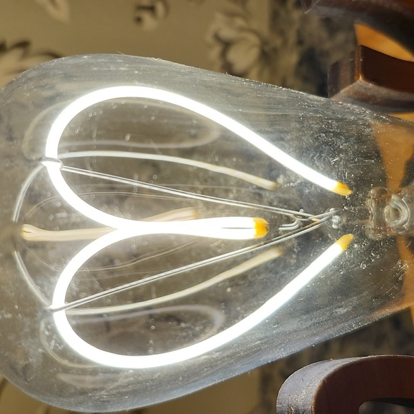 WOODEN "LOVE" LAMP WITH AN EDISON HEART BULB - Picture 10 of 10